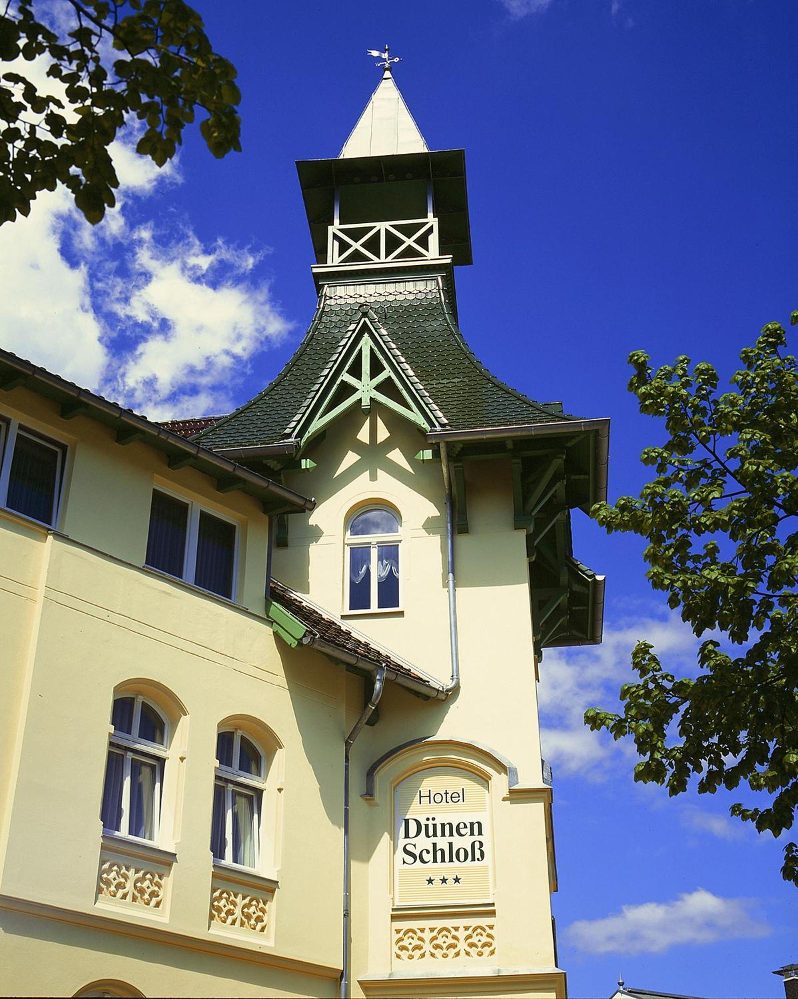 Hotel Duenenschloss Mit Private Spa Zinnowitz Kültér fotó